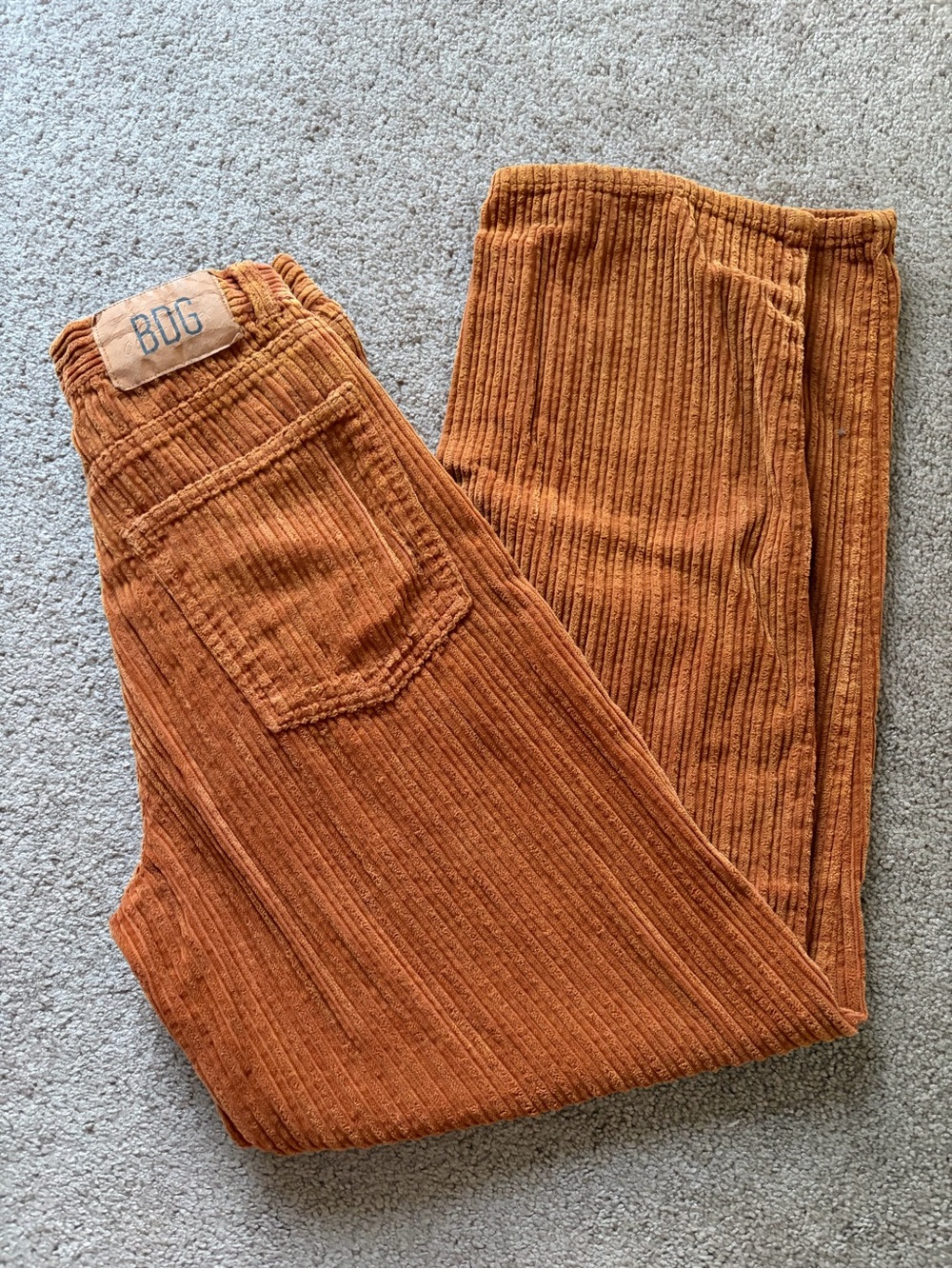 💛 BDG - Orange High-Rise Baggy Pants - Size 26